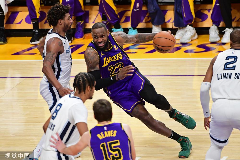 的直塞与远 的直塞与远