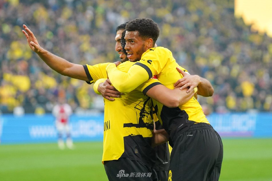 他能够在球 他能够在球